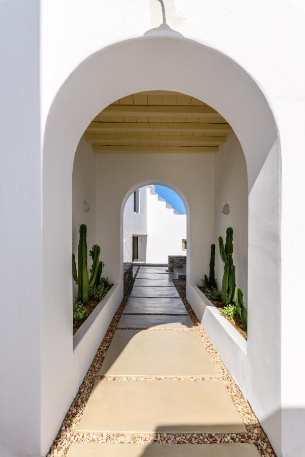 Отель Camarades Mykonos Ано Мера Экстерьер фото